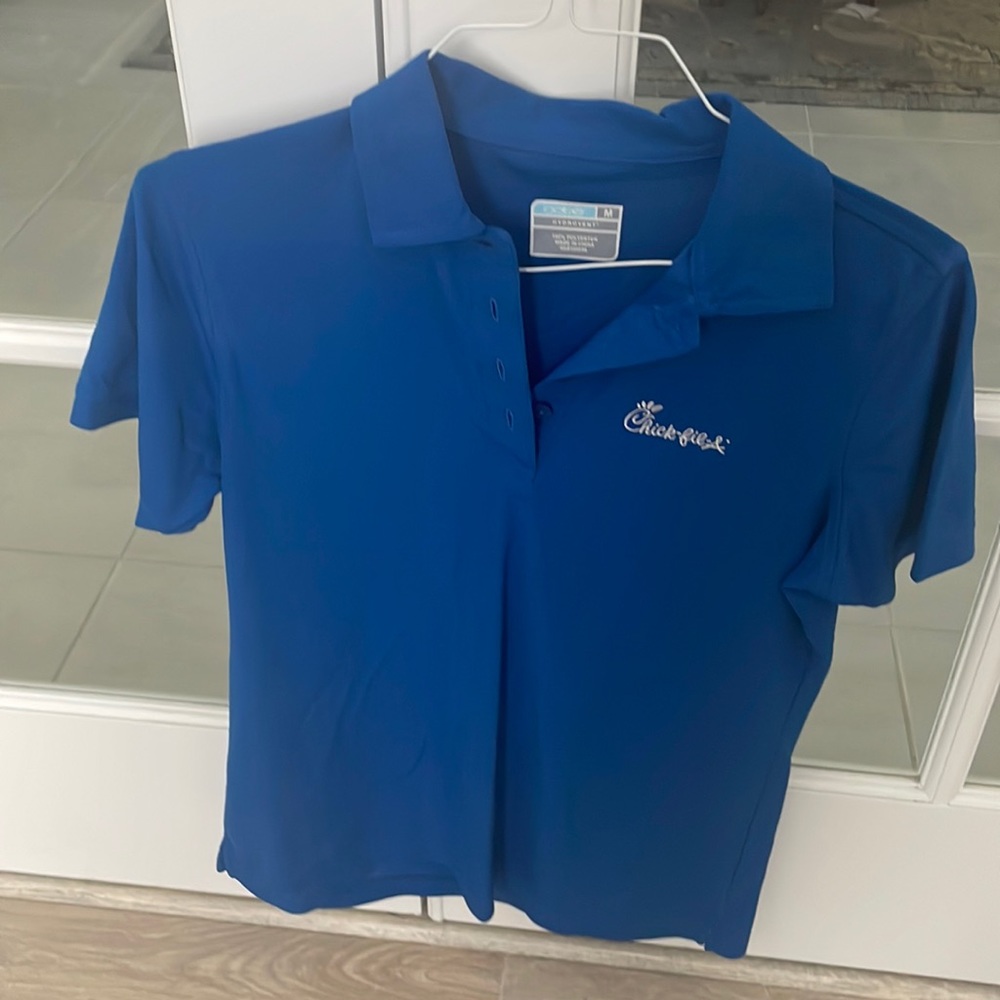 Chick-fil-a Polo size M